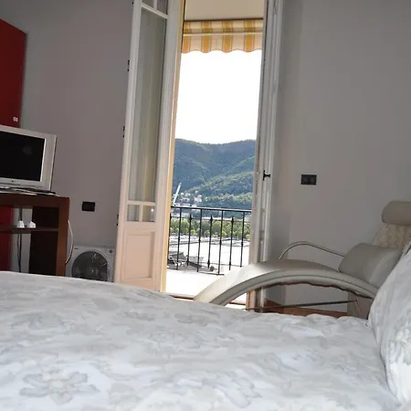 Casa Riva 25 Vista Lago-central شقة *